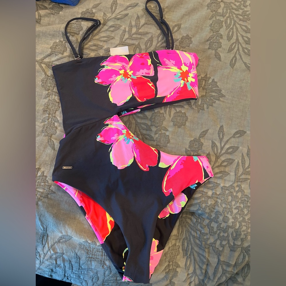 MAAJI Reversible Swimsuit with Pink Floral Print Size M